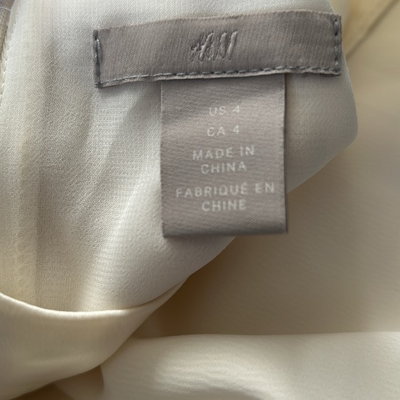 H&M Satin Top - Picture 4 of 4